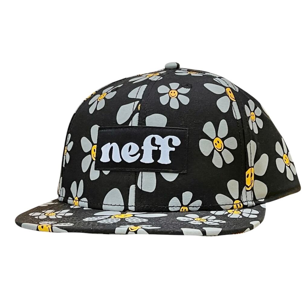 Neff Smiley Daisy Floral 5 Panel Snapback Hat, Black Gray Skater Streetwear